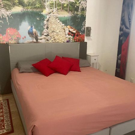 Le Studio D Aurelie Avec Spa Ete En Pleine Campagne Et Proche De Toute Commodite Roquemaure  Exteriör bild