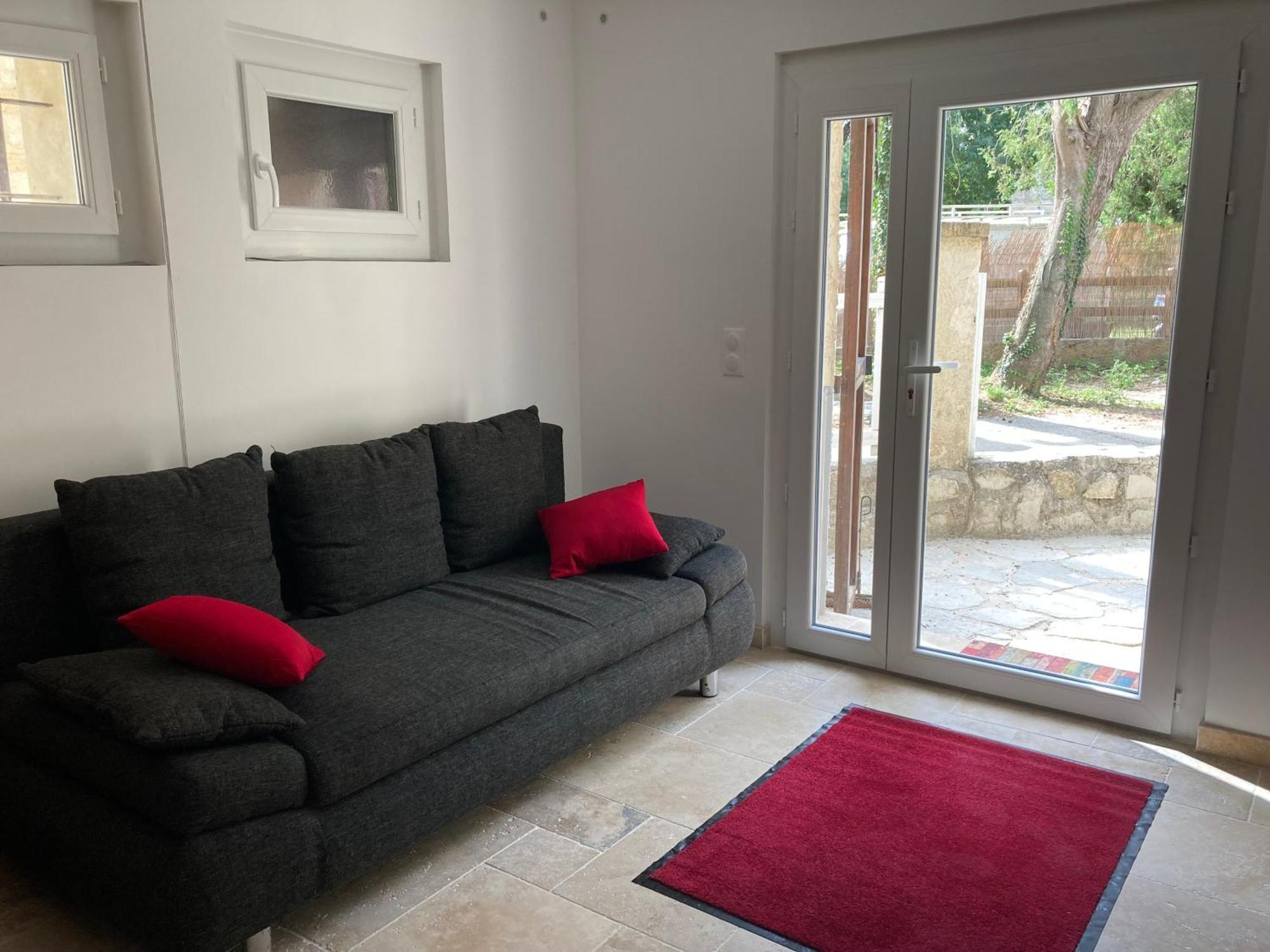 Le Studio D Aurelie Avec Spa Ete En Pleine Campagne Et Proche De Toute Commodite Roquemaure  Exteriör bild